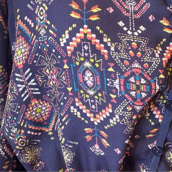 Maurices Aztec Tribal Floral Bohemian V-Neck Blouse Wmn’s Sz L - Picture 3 of 11